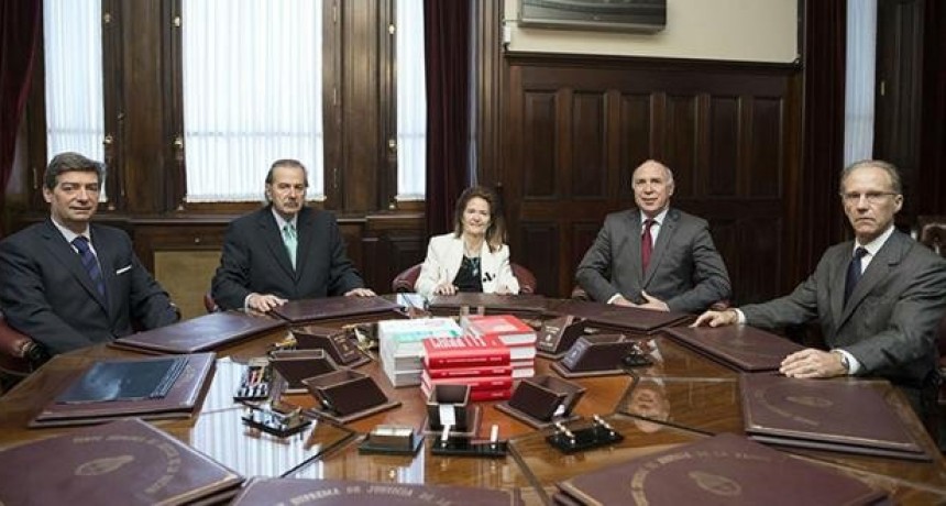 Rechazan reelección en la Rioja y en Río Negro