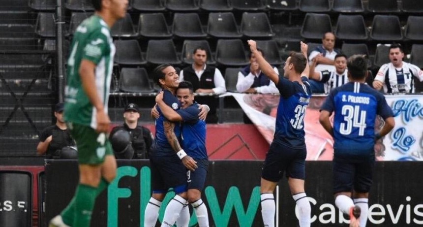 Talleres goleó 5-0 a Laferrere por la Copa Argentina
