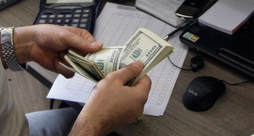 El dólar cotiza $ 44,35