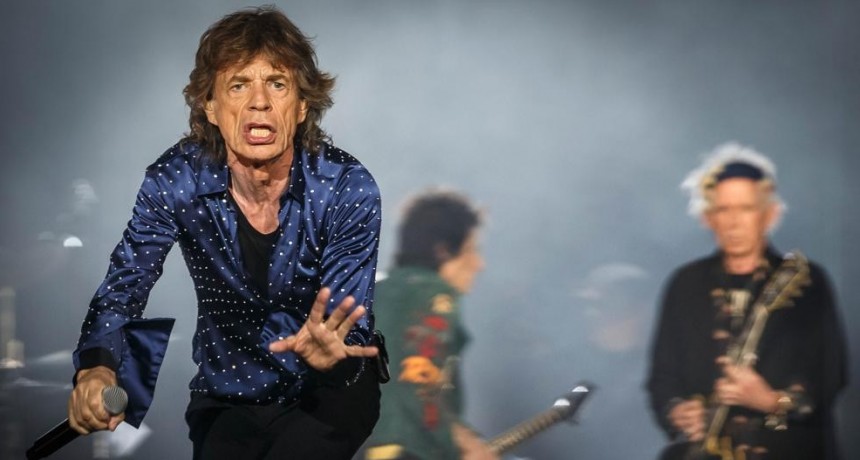 Suspende gira  Mick Jagger  por problemas de salud
