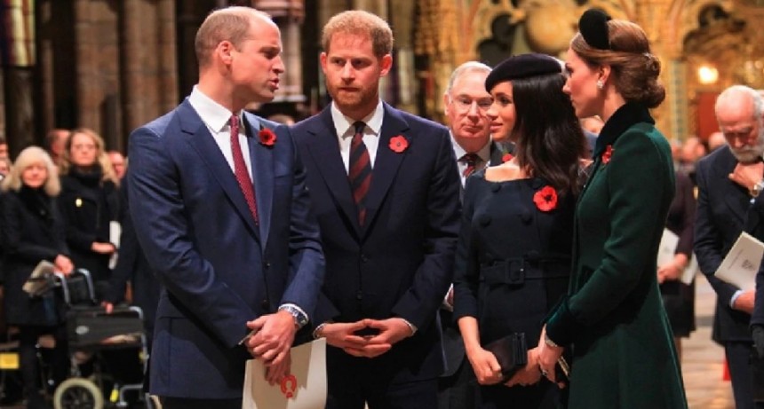 El príncipe Harry y Meghan Markle en el último acto oficial 