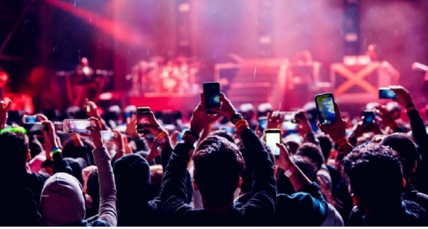 Suspenden todo los espectáculos públicos en Argentina