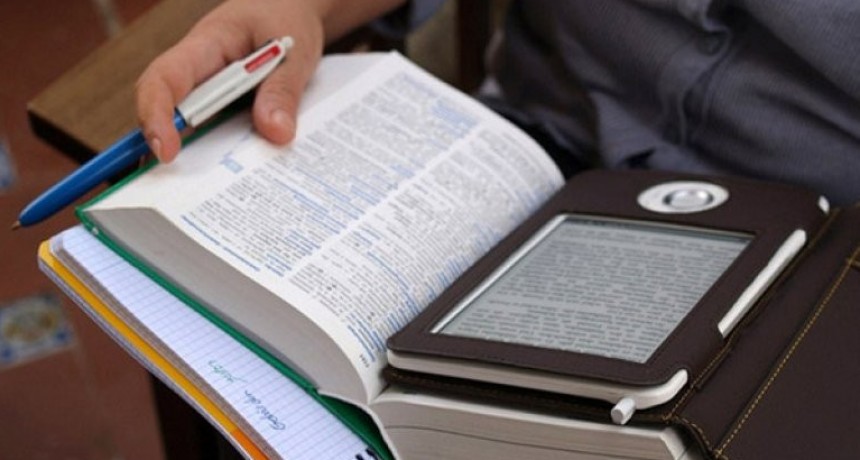 Las editoriales ofrecen lectura gratuita de sus textos