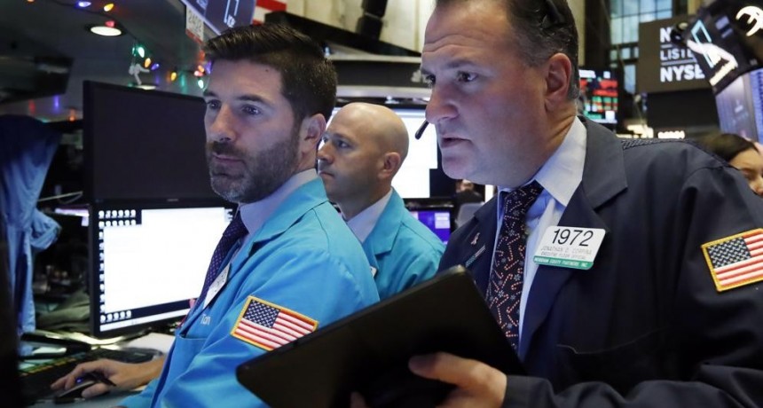 Wall Street se recuperó con un gran salto 11% 
