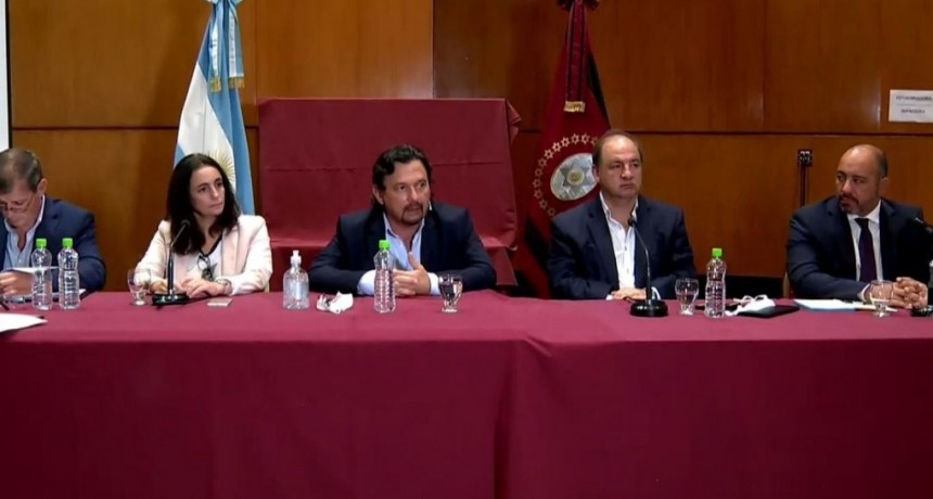 Gustavo Sáenz: Vamos a seguir insistiendo en el aislamiento social
