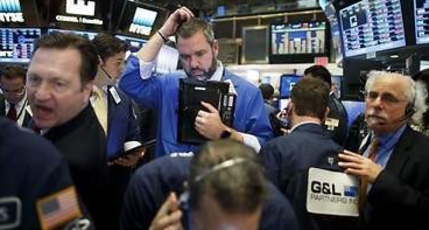 Wall Street cierra en super rojo