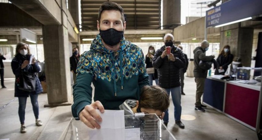 Lionel Messi votó en las elecciones del Barcelona