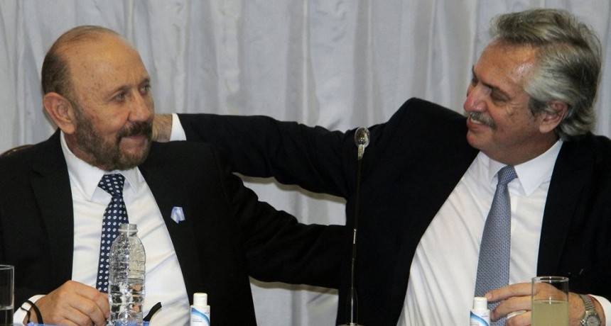 Gildo Insfrán regresó a Formosa solo con una foto