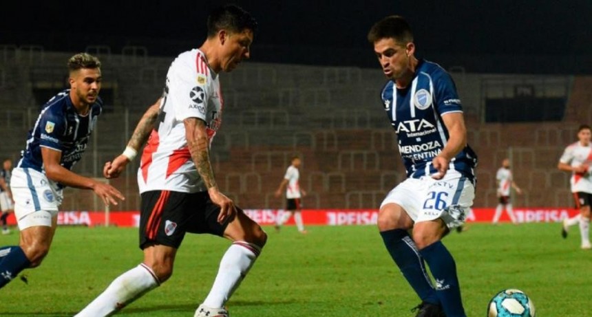  River aplasto a Godoy Cruz en Mendoza EN VIVO