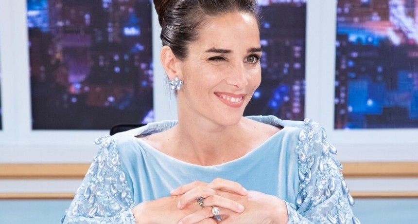 Juana Viale regreso con estudio renovado