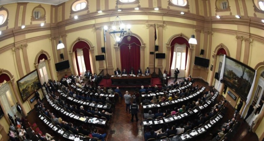 Gustavo Sáenz abrió la Asamblea Legislativa