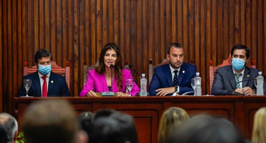 Bettina Romero: Llegamos hasta el momento a más de 200 barrios con obras