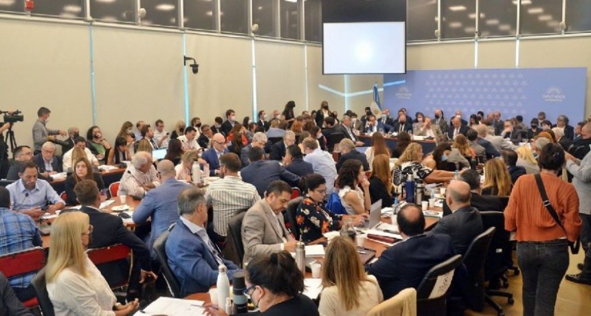 Continúa el plenario en Diputados por el tratamiento del acuerdo con el FMI