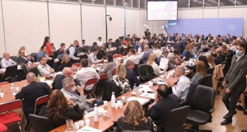 Diputados votan el acuerdo con el FMI