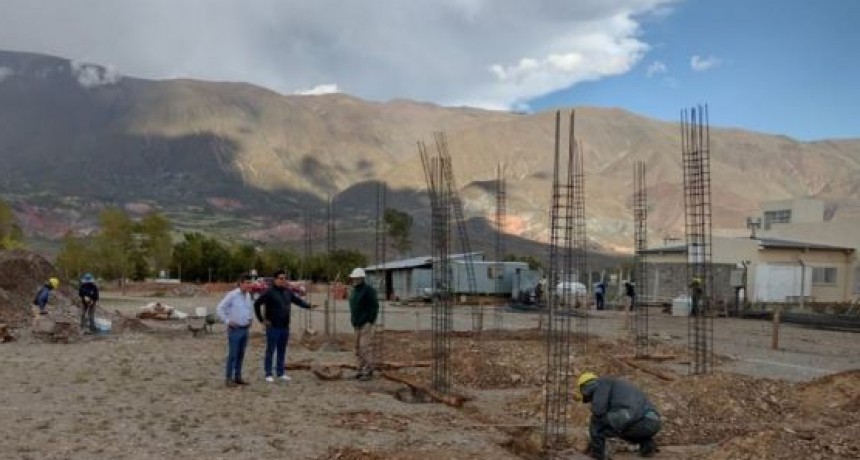 La Poma inició la construcción de 15 viviendas