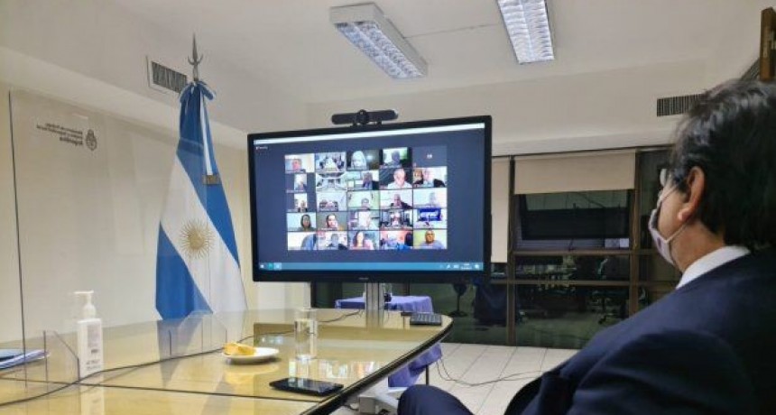 El salario mínimo aumentará 45% en cuatro cuotas y terminará el año en $47.850