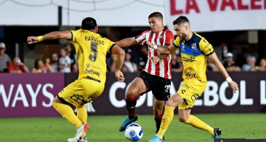Estudiantes ganó a Everton y se clasificó  a la fase de la Copa Libertadores