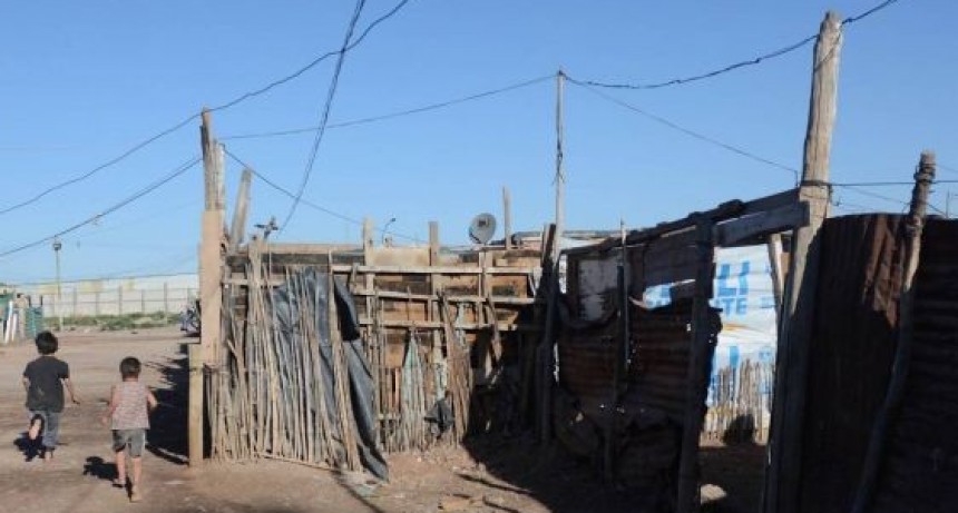 La pobreza aumentó y afecta al 39,2% de la población