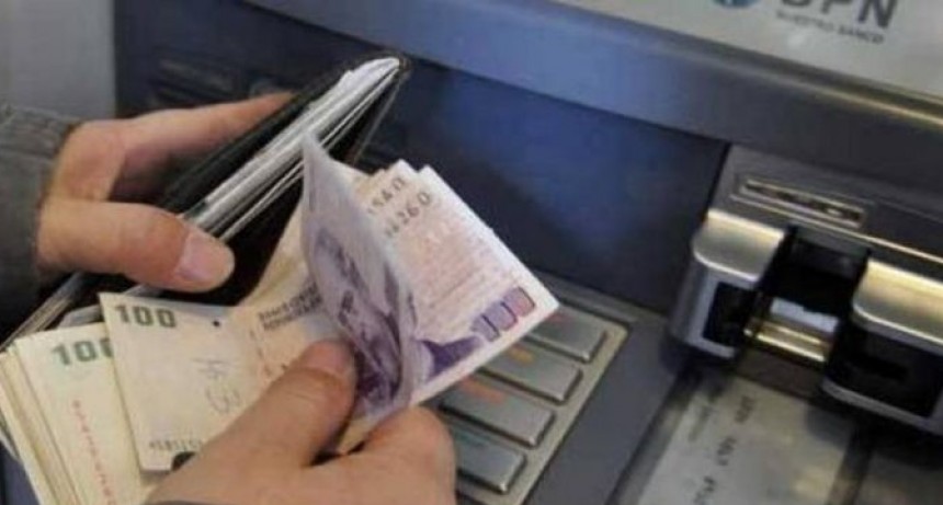 La Administración Pùblica dispone en cajeros sueldo