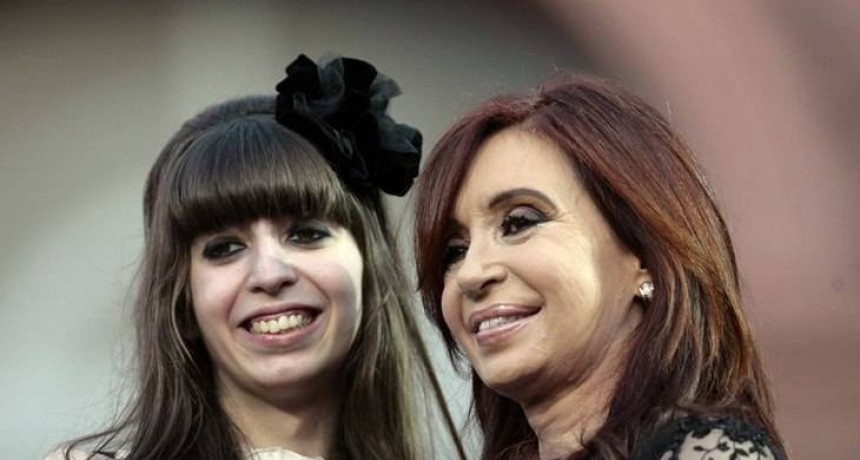 Florencia Kirchner obligada a dejar Cuba
