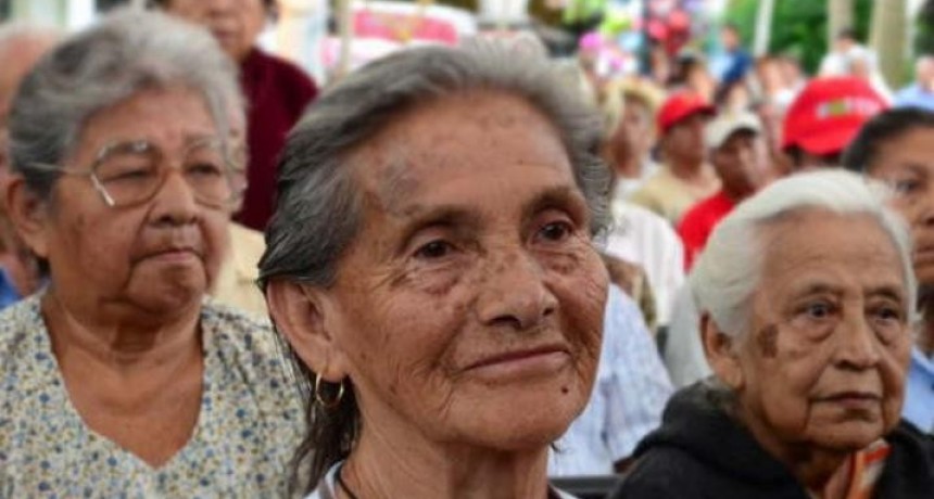 Mujeres de 60 pueden jubilarse hasta julio