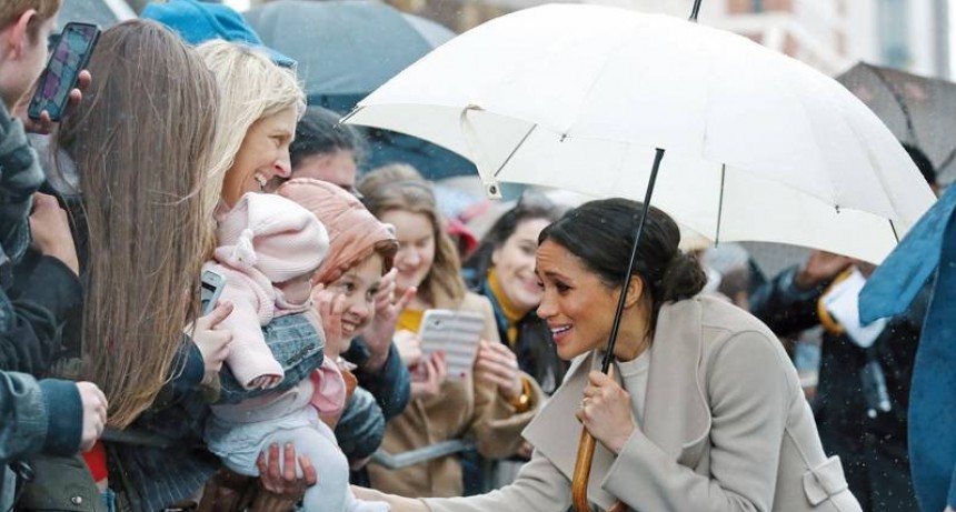 Meghan Markle desairo a los médicos de reina Isabel II 