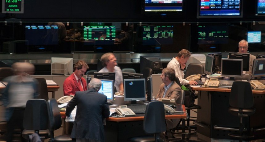 El Merval cedió 3,2% ante duda de los inversores