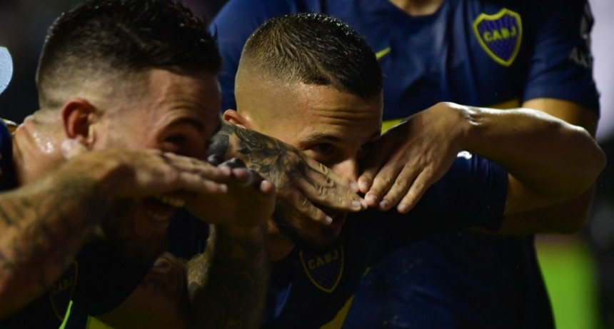 Boca aplastó a Wilstermann