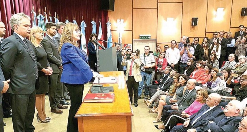 La jueza Sandra Bonari asumió en la Magistratura