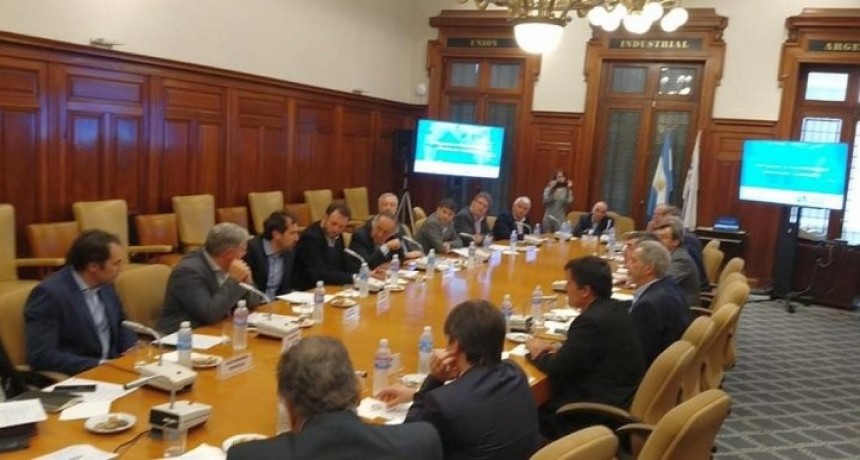 Industriales del NOA solicitan reactivar el sector