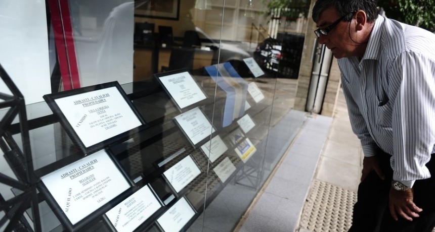 Quién paga las comisiones de alquileres