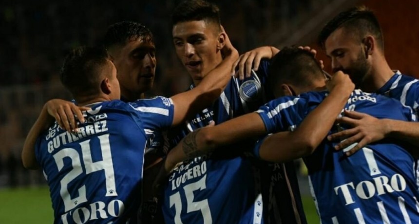 Godoy Cruz le ganó a Sporting Cristal Godoy Cruz le ganó a Sporting Cristal