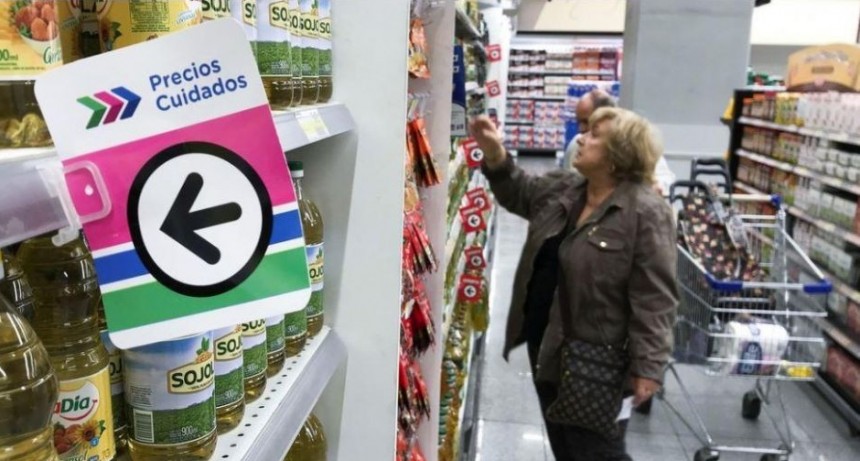 Supermercados confirman el plan Precios Esenciales