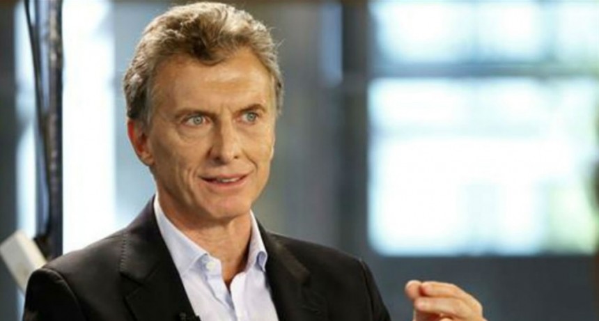 Macri atribuyó a “la duda de los mercados” el alza del dólar