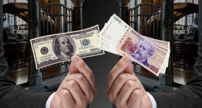 El dólar cae 2,6% luego del anuncio del Banco Central