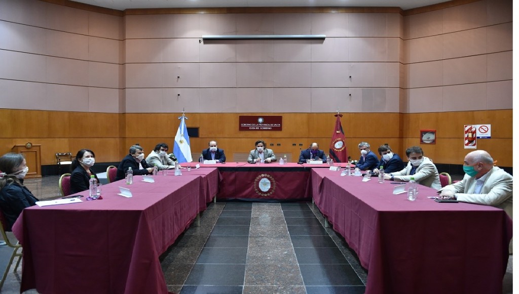 El Gobierno ratificó el acompañamiento a los sectores económicos que están sin actividad