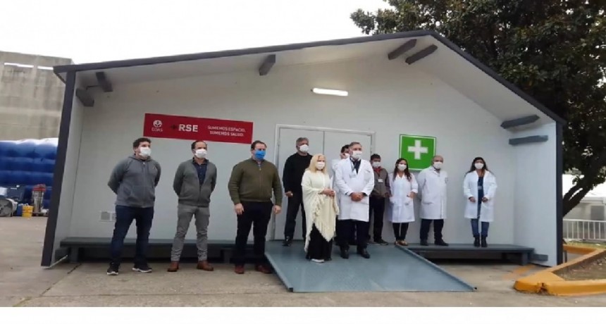 Instalan el primer módulo de emergencia donados a hospitales bonaerenses