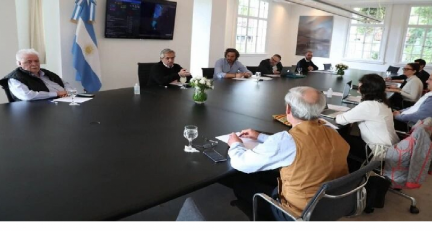 Fernandez y Gabinete analizan la flexibilización de la cuarentena