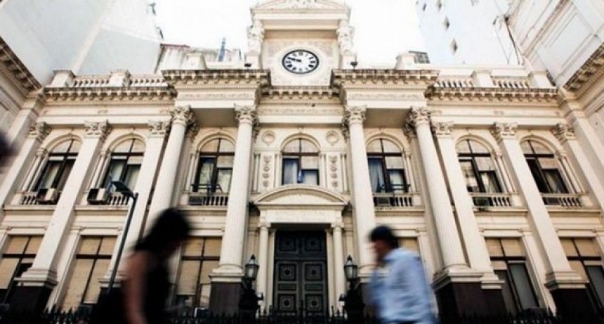 Los bancos seguirán funcionando con atención por turno