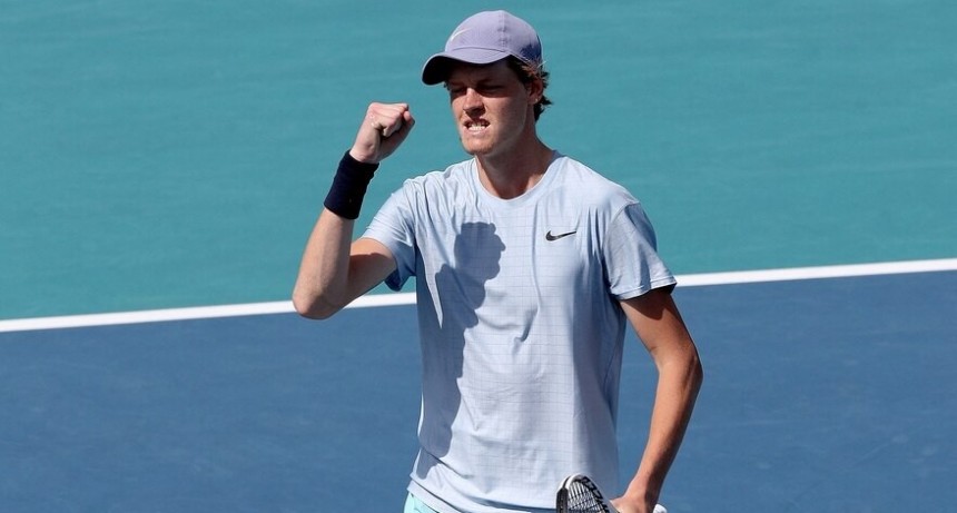 Jannik Sinner es finalista del Masters 1000 de Miami