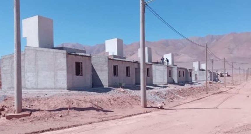 Tolar Grande construye viviendas