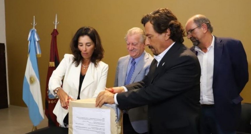 Oran dio apertura a la licitación de la Ciudad Judicial