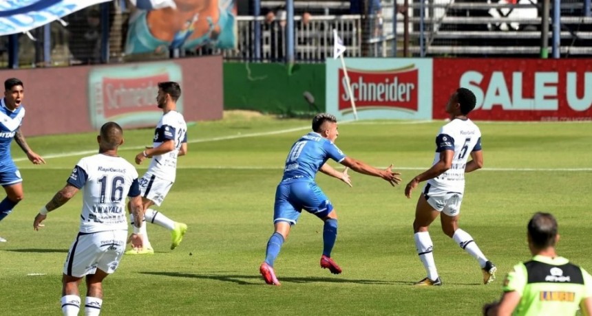 Gimnasia y Esgrima derrotó a Almirante Brown