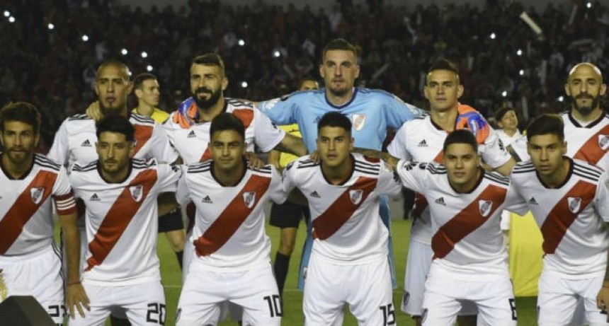 River visita a Colo Colo por Copa Libertadores