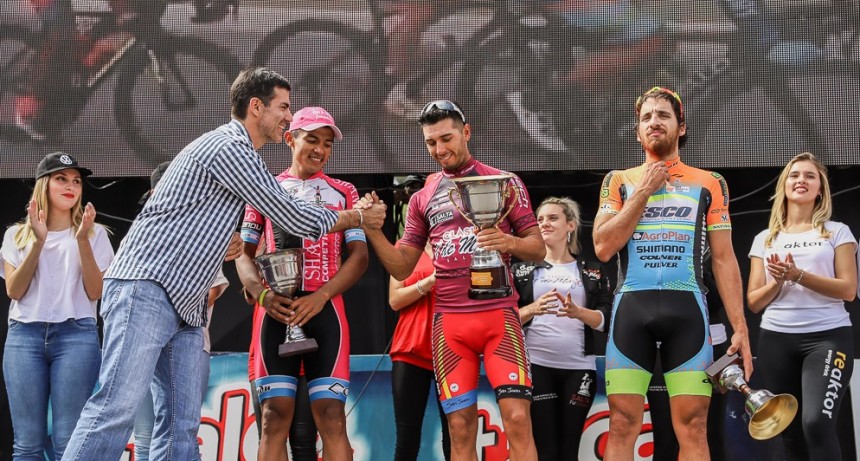 Nicolás Tivani gano la Clásica 1° de Mayo