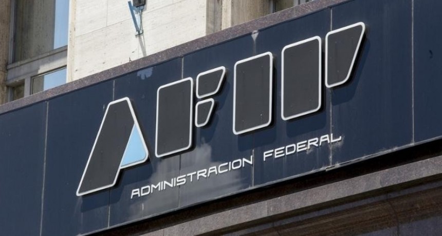La recaudación fiscal creció 51,3% en abril