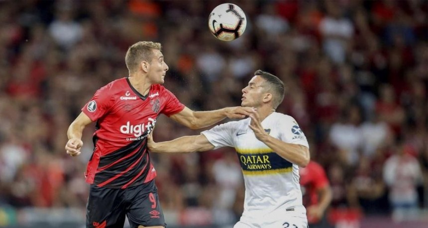 Boca y Paranaense definen al líder del Grupo G