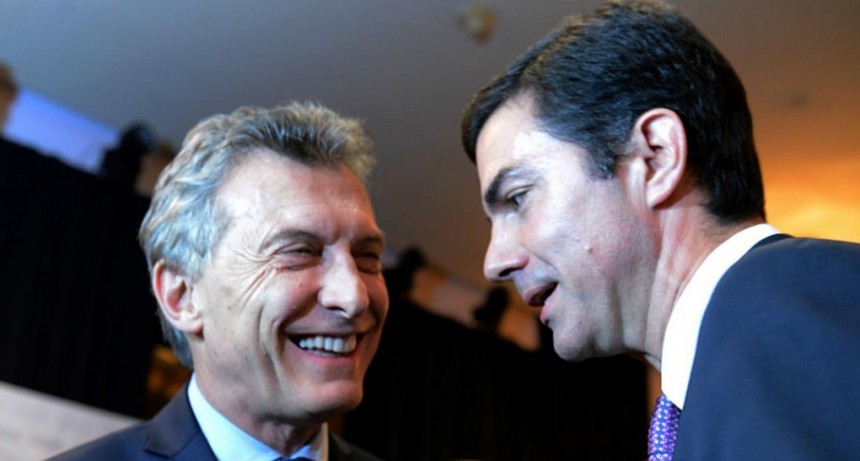 Urtubey visita a Macri en la Casa Rosada
