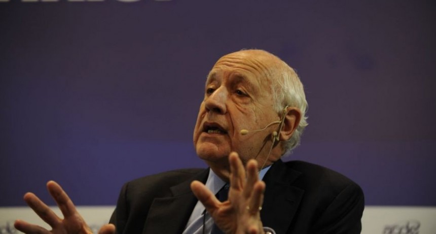 Lavagna ratificó su candidatura a través del espacio Consenso 19