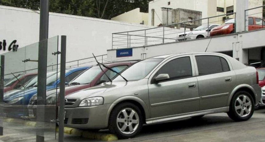 En abril, la venta de autos usados cayó 86,4% por la pandemia